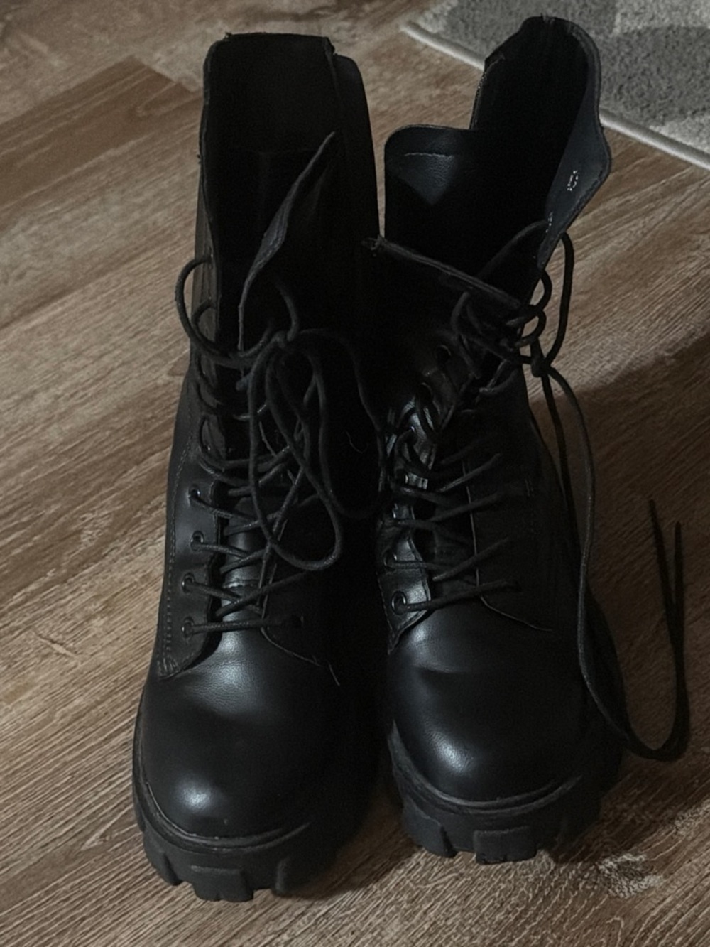 Black Women's Combat Lace-Up Boots